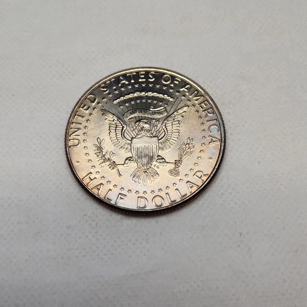 Colorized Half dollar - Picture 4 of 4